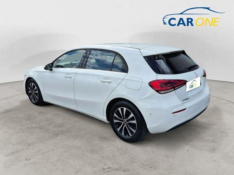 Mercedes-Benz Classe A A 180 d Automatic Business Extra