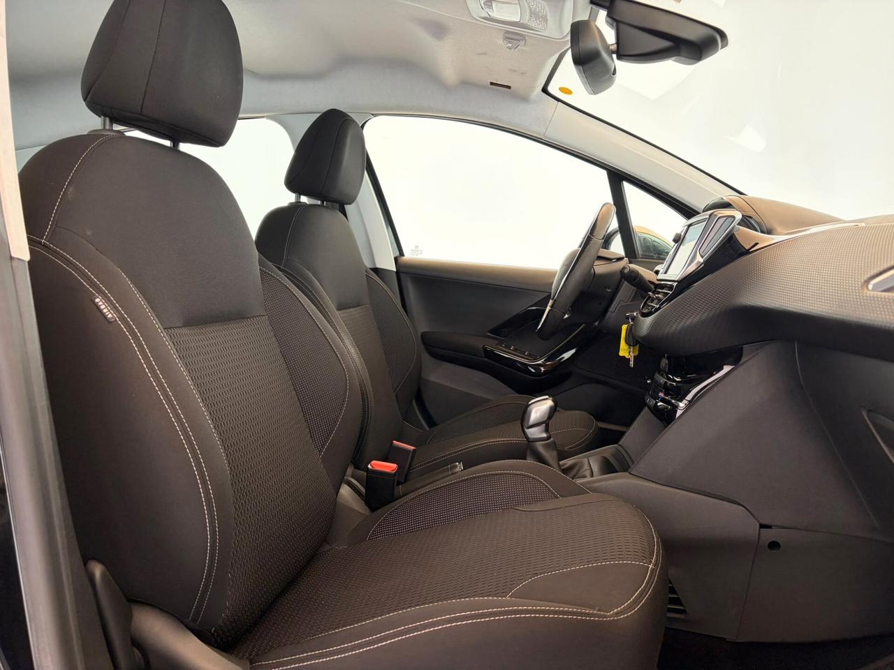 Peugeot 208 BlueHDi 75CV 5 porte Allure - NEOPATENTATI