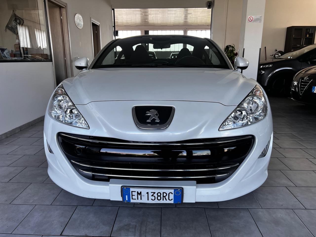 Peugeot RCZ 2.0 HDi 163CV Asphalt