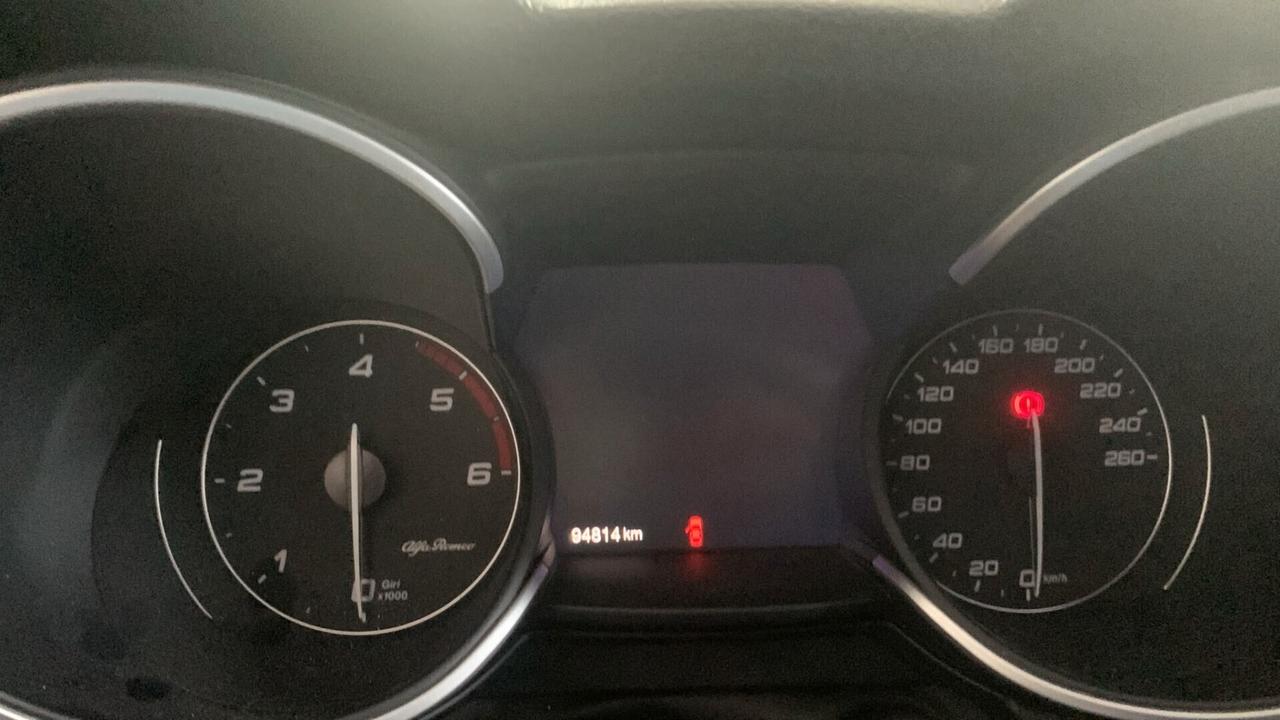 Alfa Romeo Stelvio 2.2 Turbodiesel 190 CV AT8 RWD Business