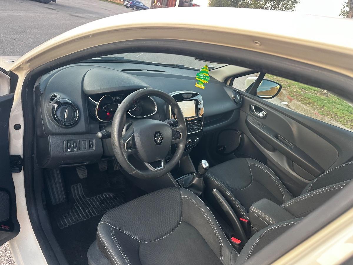 RENAULT - Clio - 1.5 dCi 8V 90 CV EDC S&S 5p. Duel2