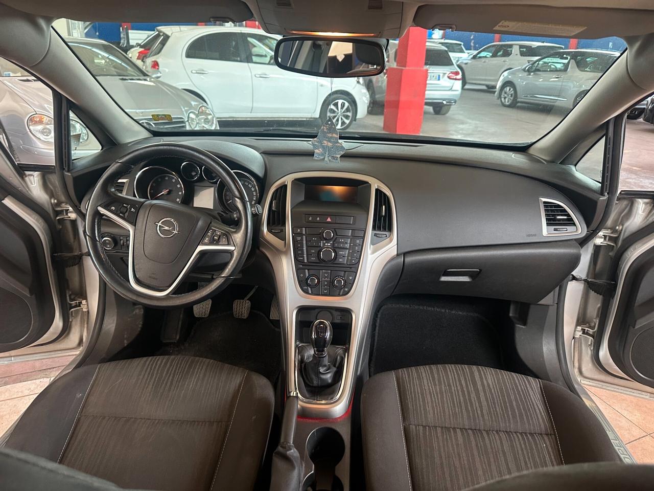 Opel Astra 1.4 Turbo 140CV 5 porte Cosmo