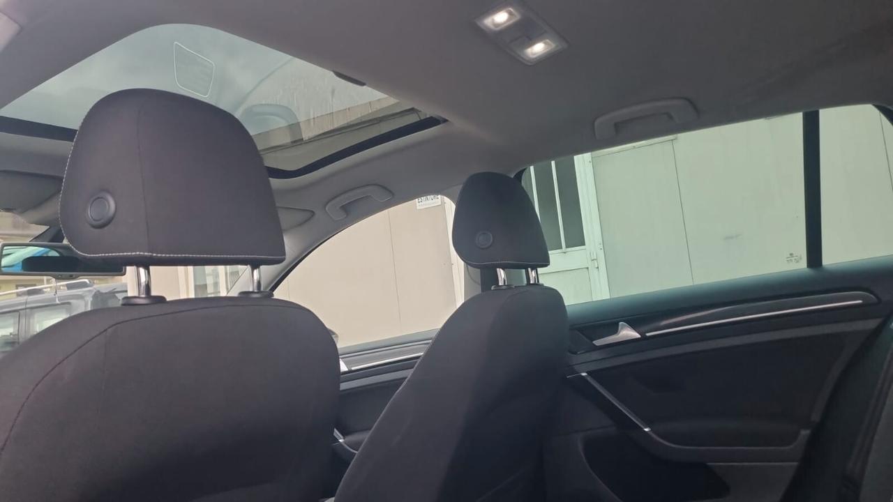 Volkswagen Golf 1.6 TDI 110 CV 5p. Executive BlueMotion Technology