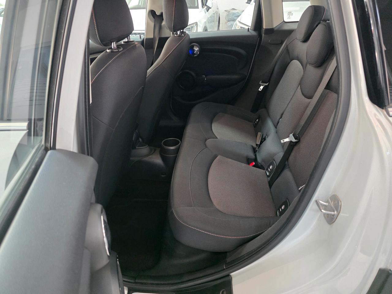 Mini 1.5 Cooper D Hype