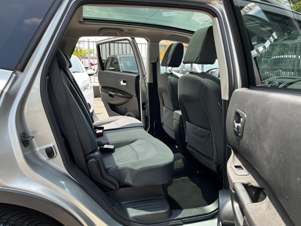 Nissan Qashqai+2 1.6 16V 7 POSTI - TETTO