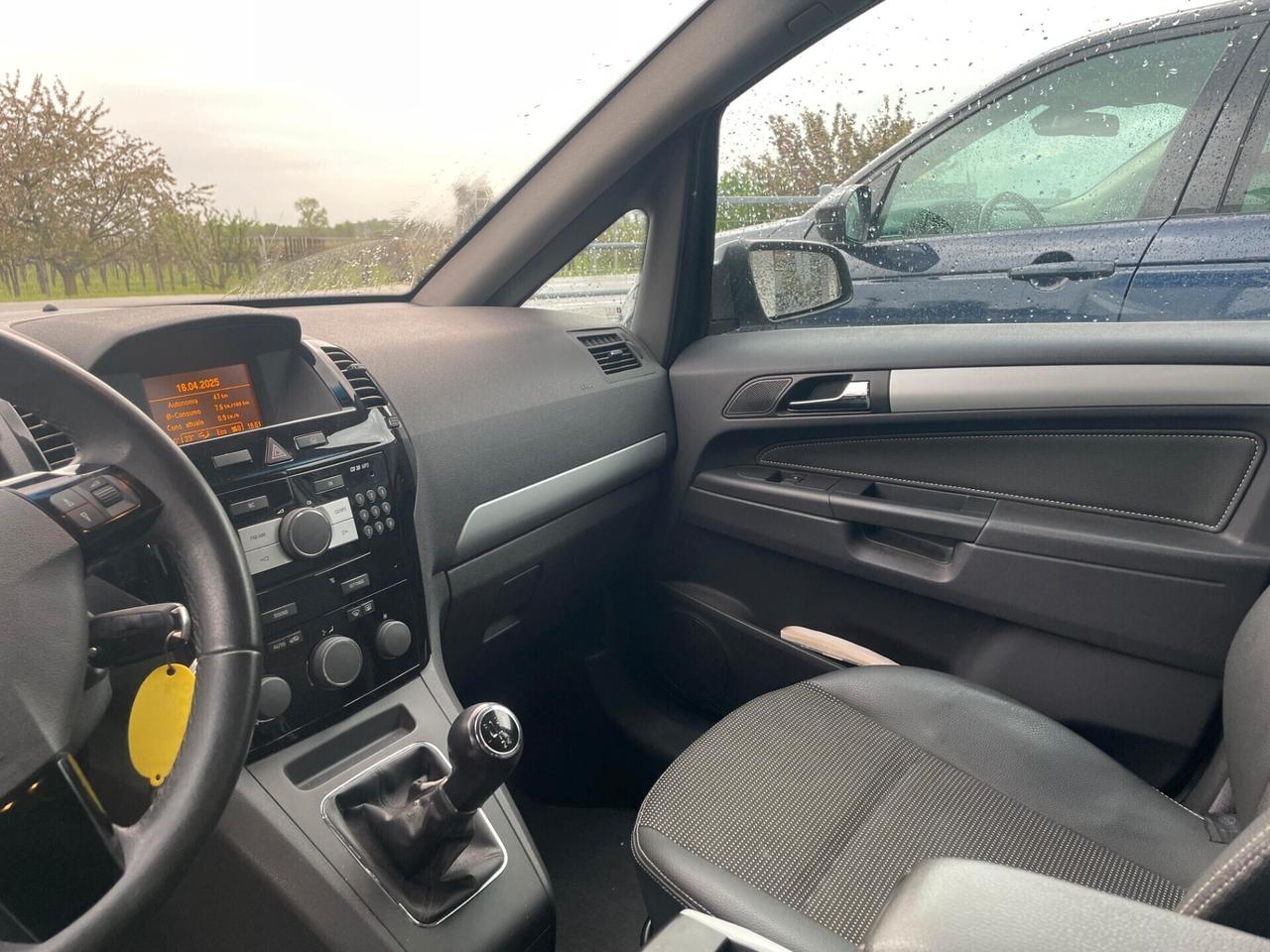 Opel Zafira 1.8 benzina 7 posti Neopatentati