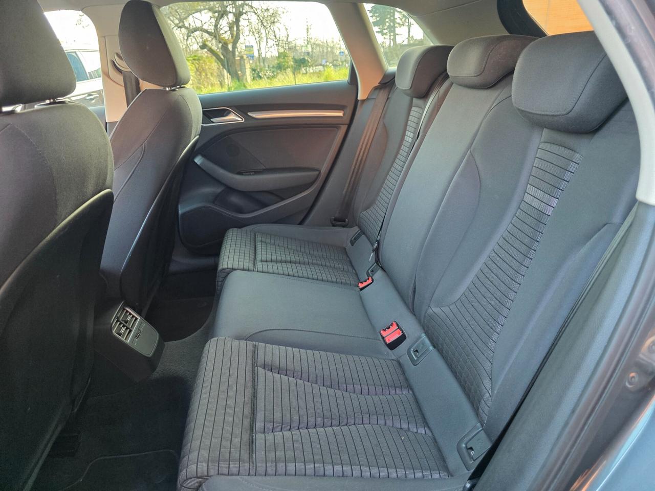 Audi A3 2.0 TDI 150 CV clean diesel S tronic