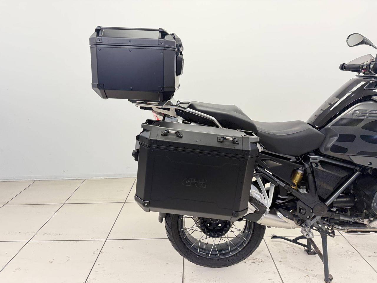 BMW R 1200 GS Adventure Triple Black