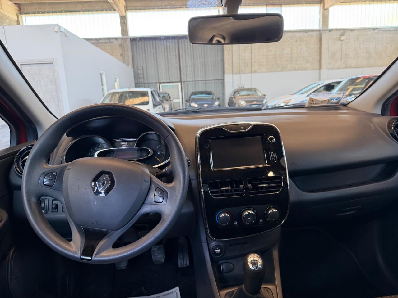 Renault Clio 1.2 75CV 5 porte Costume National