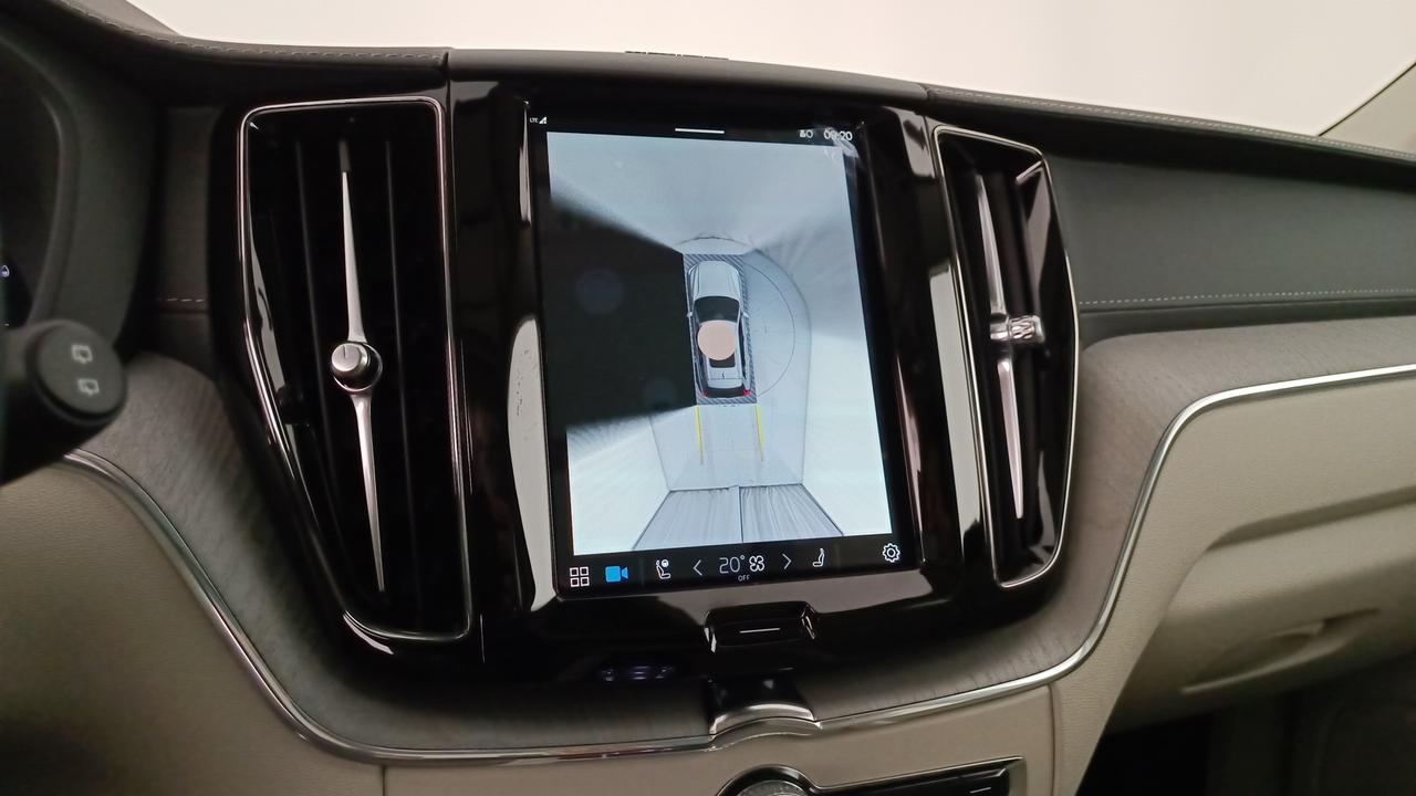 VOLVO XC60 2.0 t6 recharge phev obc 6,4kW Ultimate Dark awd auto