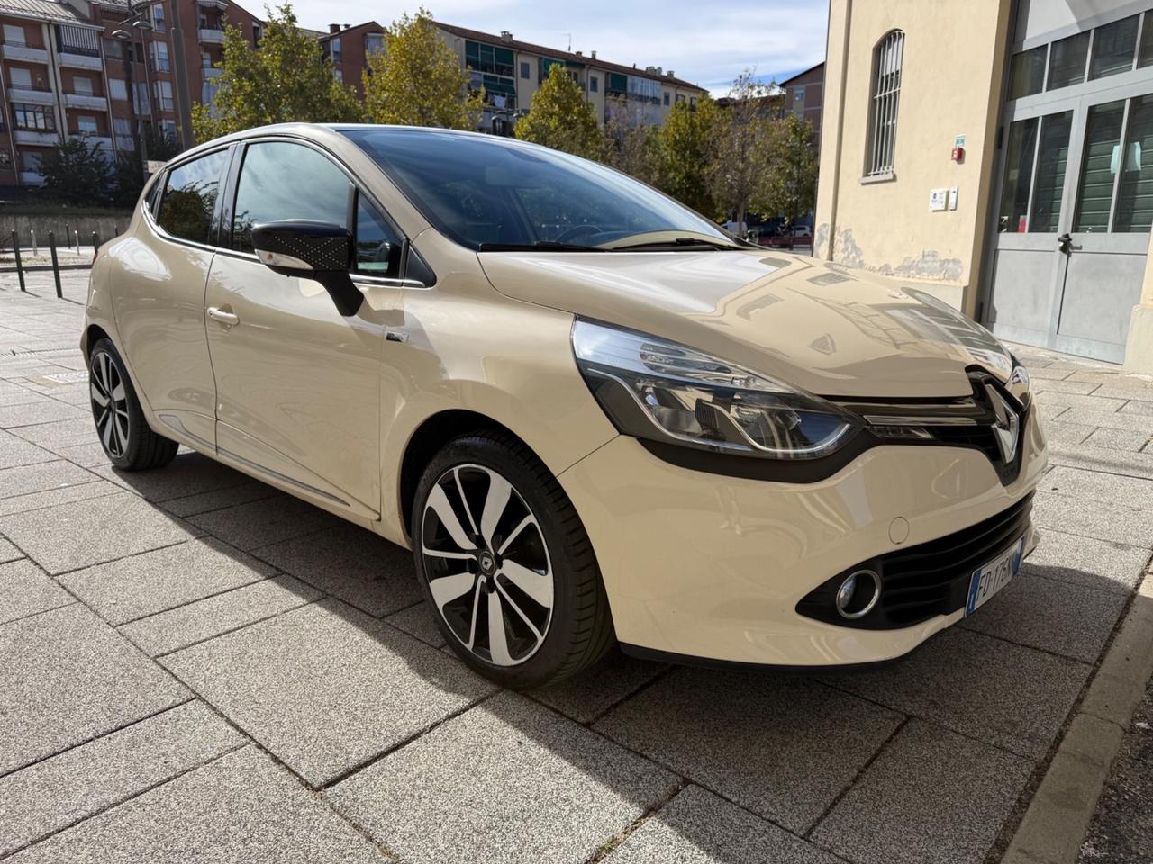 Renault Clio dCi 8V 90CV EDC Start&Stop 5 porte Energy Zen