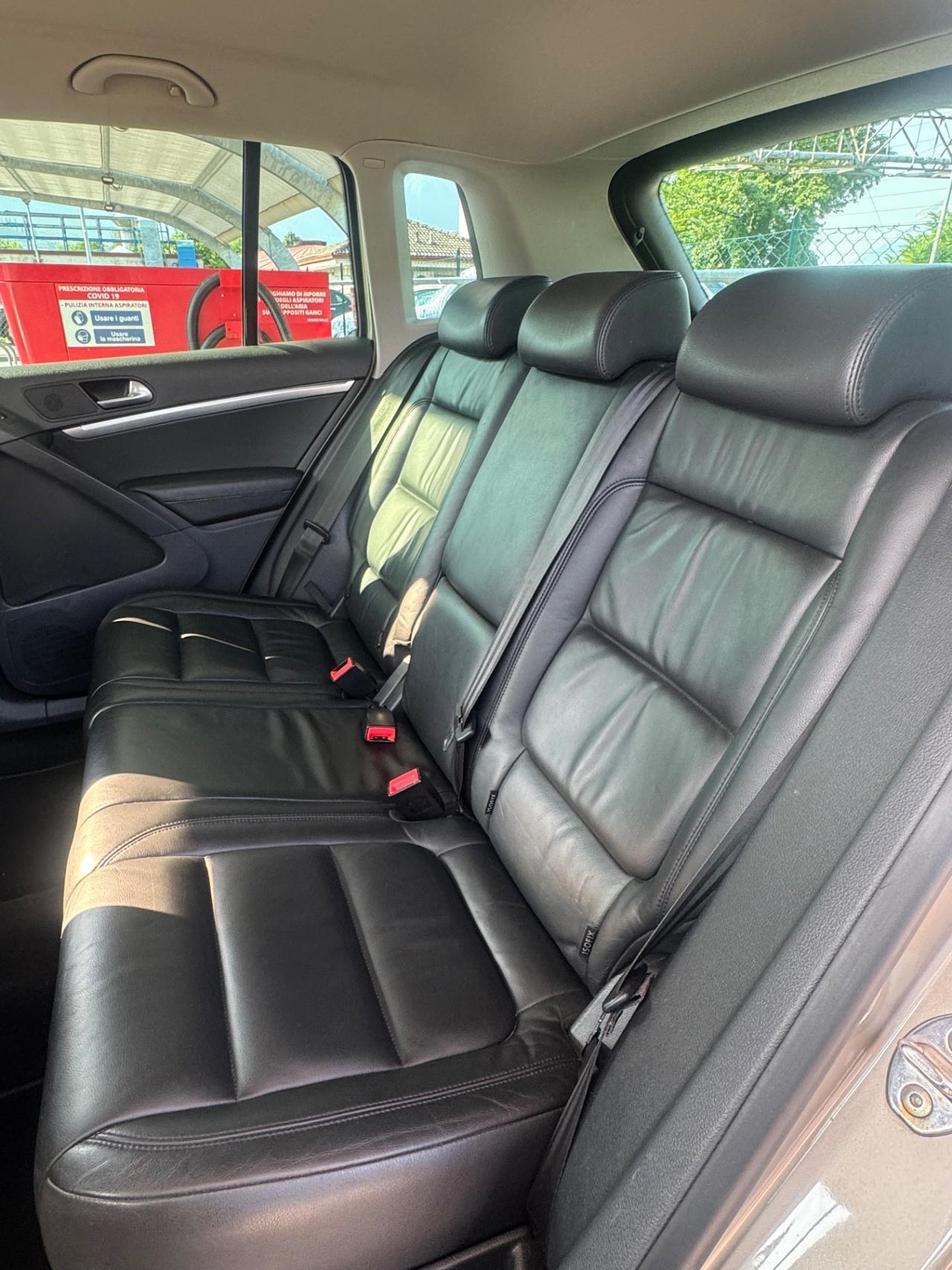 Volkswagen Tiguan 2.0 TDI 140 CV 4MOTION Sport & Style