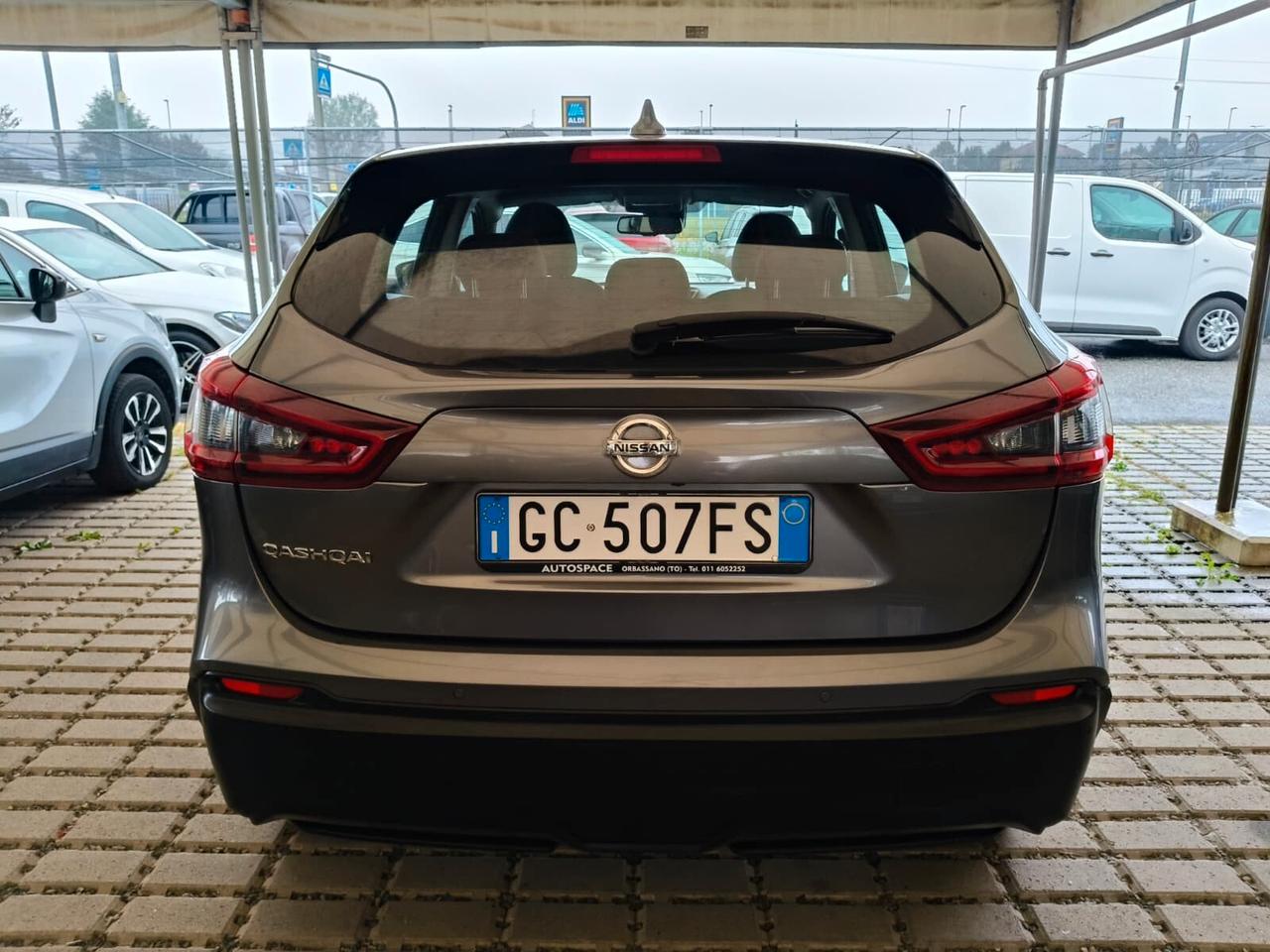 Nissan Qashqai 1.3 DIG-T 160 CV DCT Business