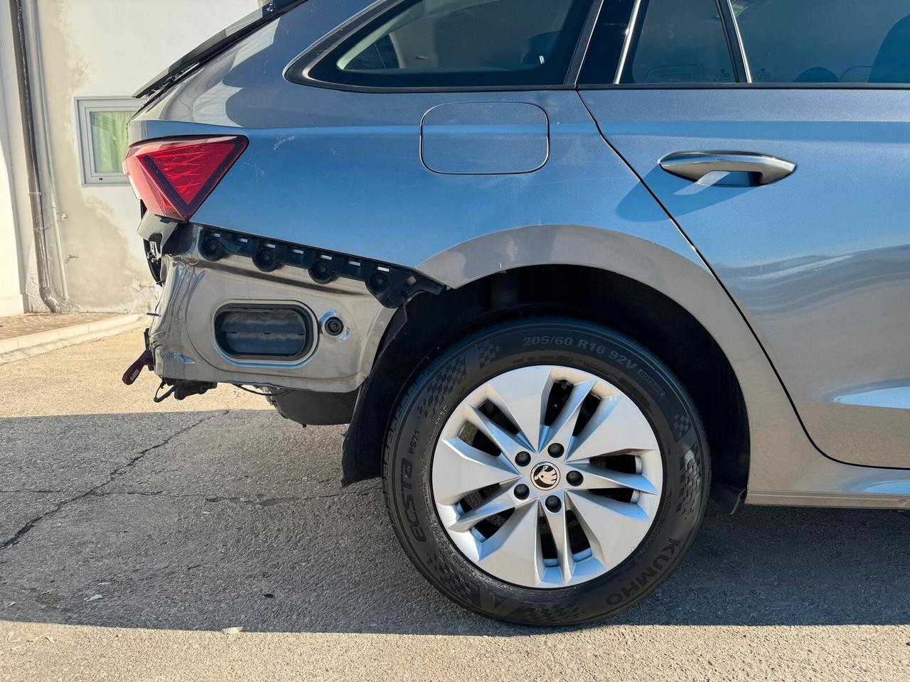 Skoda Octavia Wagon 1.0 e-tec dsg START INCIDENTATA