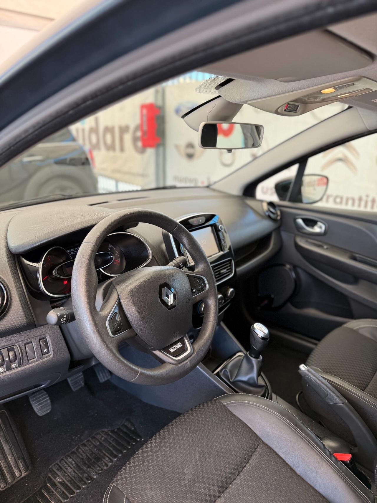 Renault Clio Sporter dCi 8V 90 CV Moschino Zen