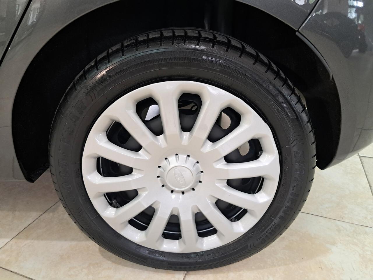 Ford Fiesta 1.2 60CV 5 porte Business