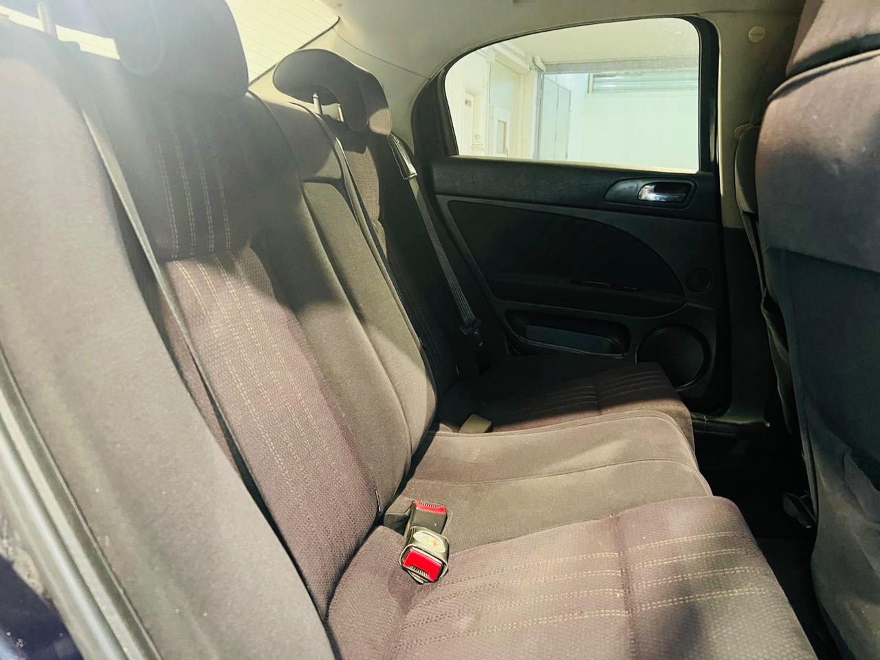 Alfa Romeo 159 1.9 MTJ 120 CV *