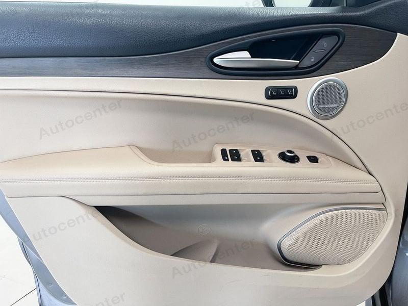 Alfa Romeo Stelvio 2.0 t Executive Q4 280cv auto