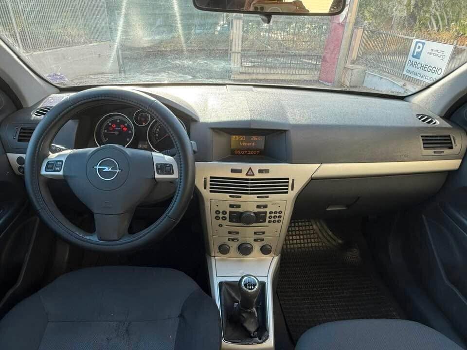 Opel Astra 1.7 CDTI 101CV 5 porte Enjoy