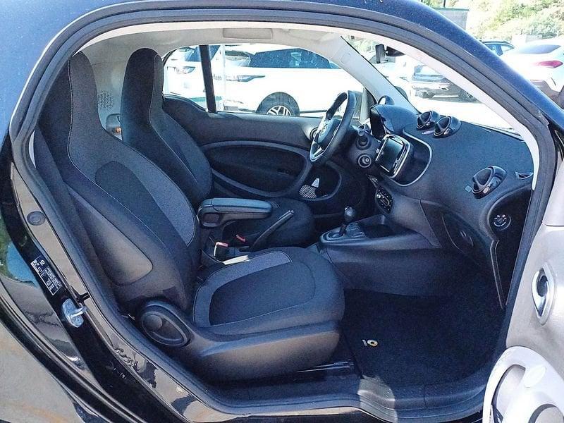 smart fortwo eq Passion 4,6kW