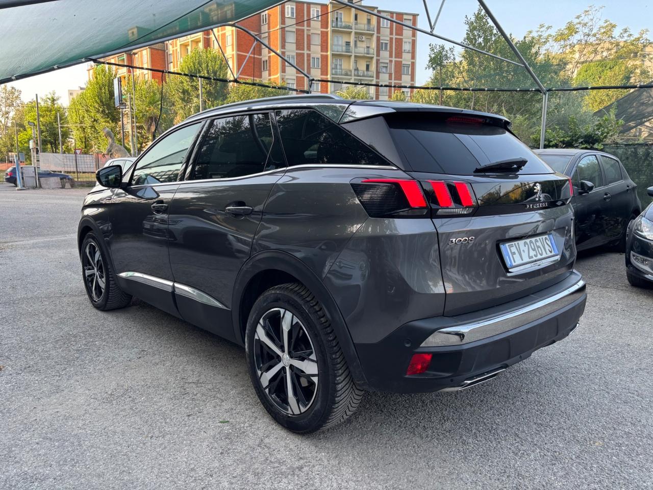Peugeot 3008 hdi 130cv automatica GT Line