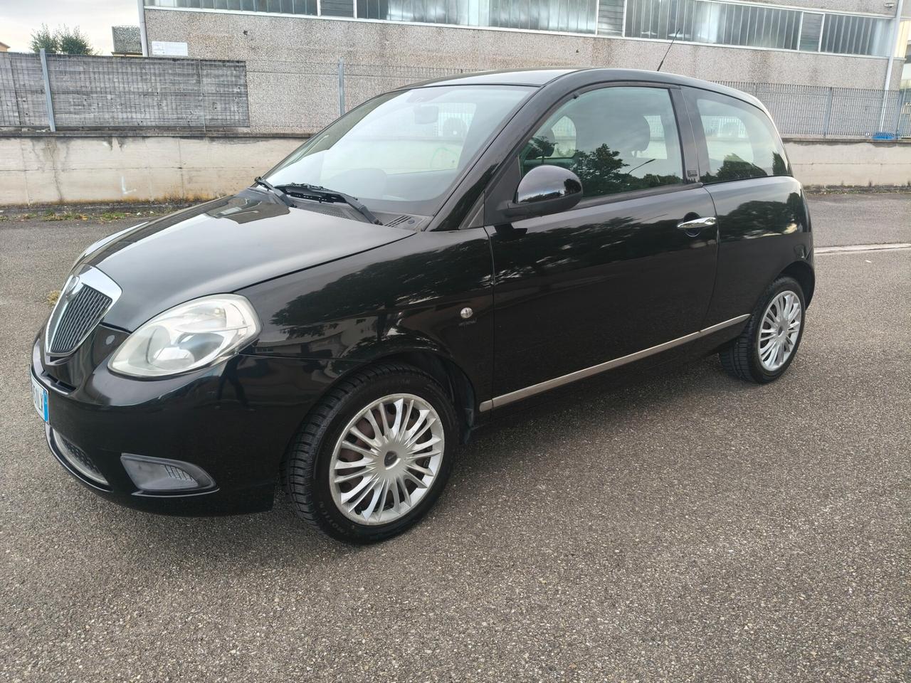 Lancia Ypsilon 1.2 del 2010 SOLO 109.000 KM
