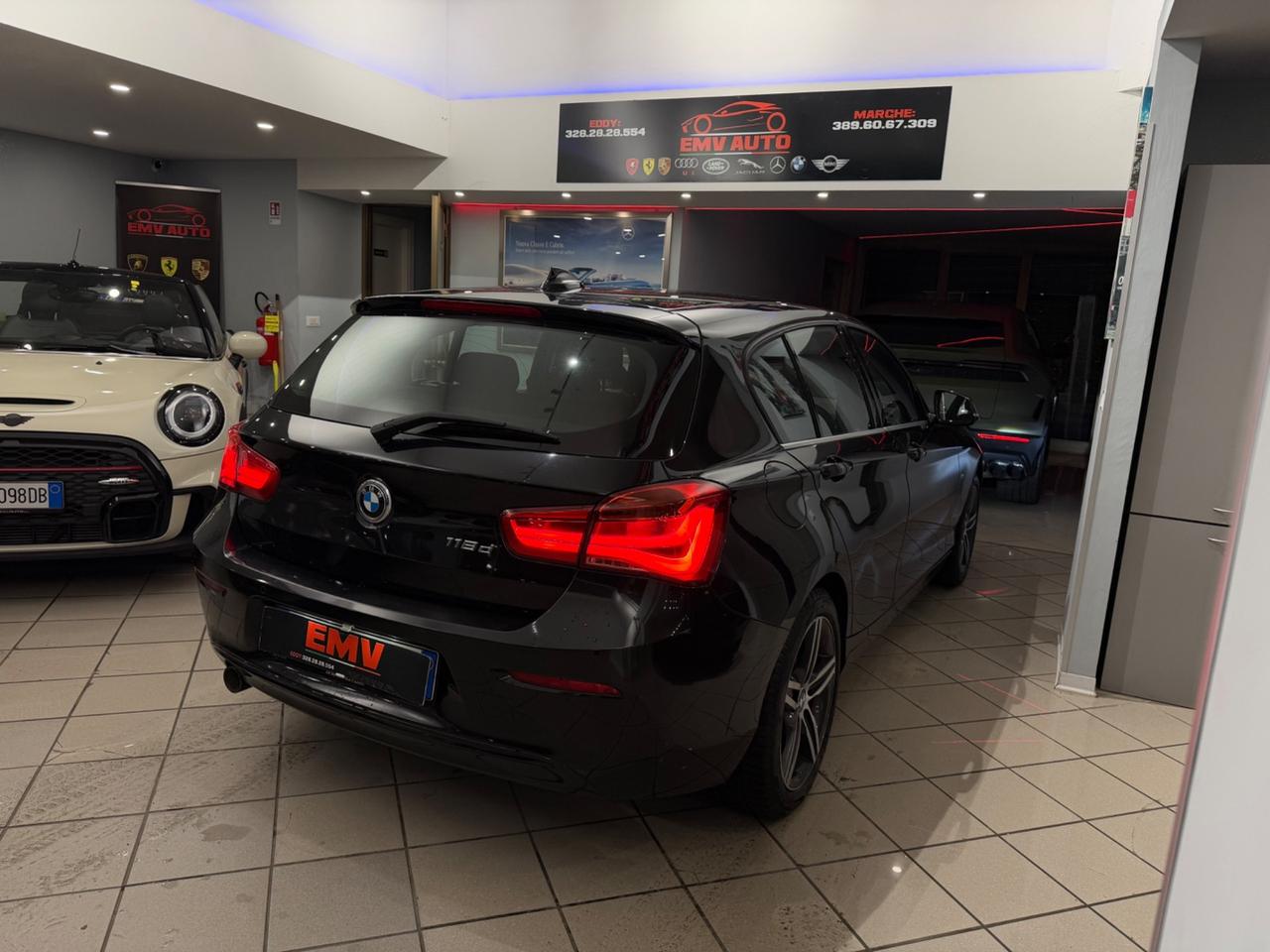 BMW 118d 5p. Urban Automatica