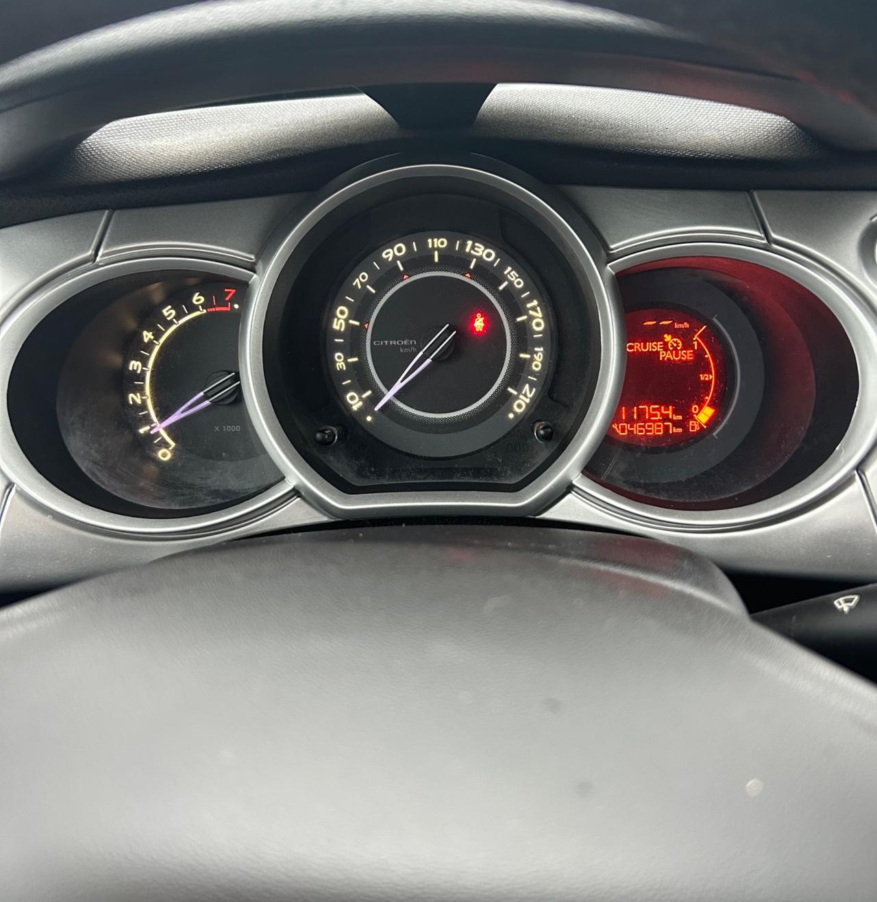 Citroen C3 1.1 Exclusive Neopatent. SOLO 46.000km