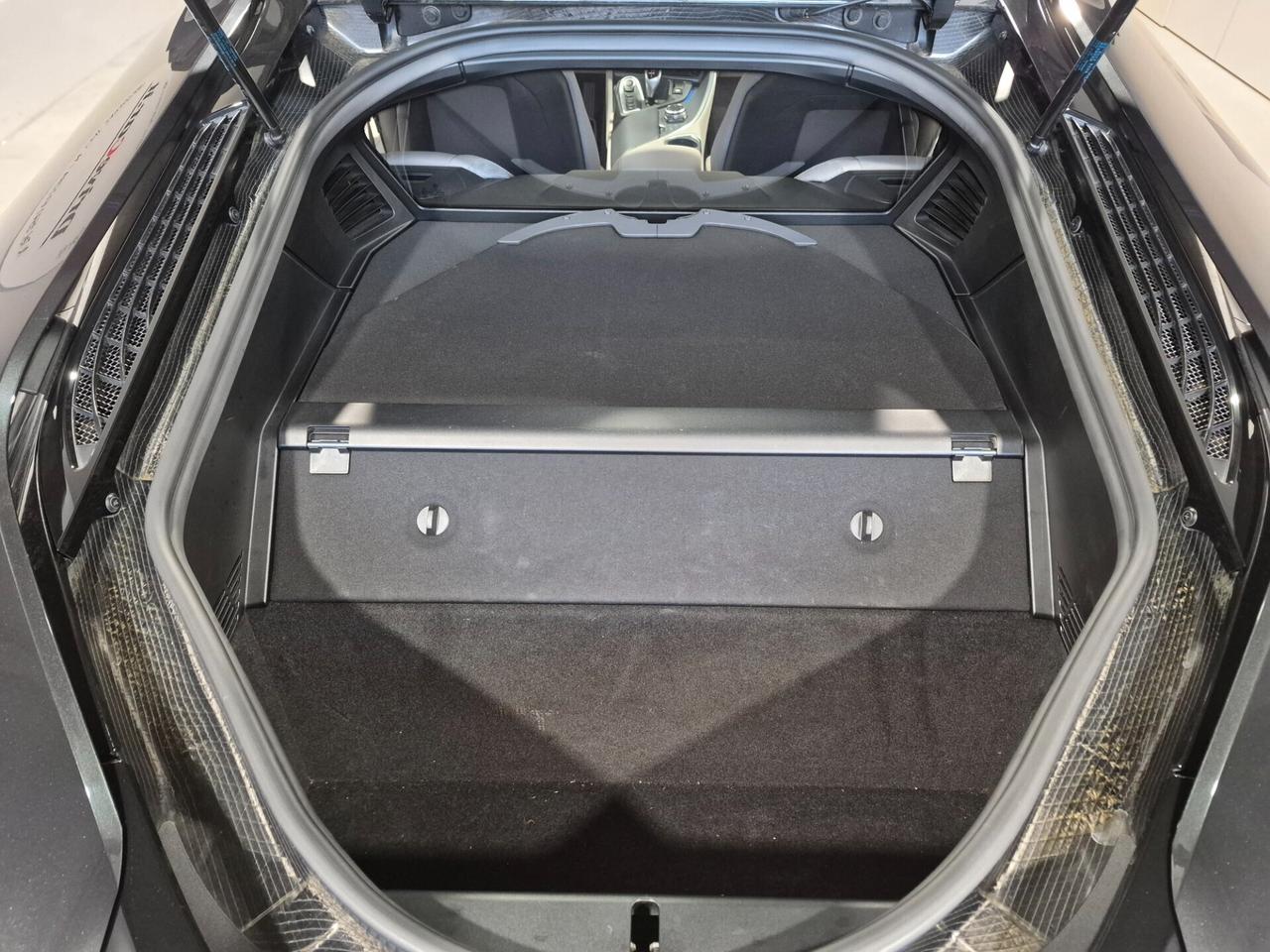 Bmw i8 COUPE' 1.5 eDRIVE STEPTRONIC FULL-LED NAVI C.20"