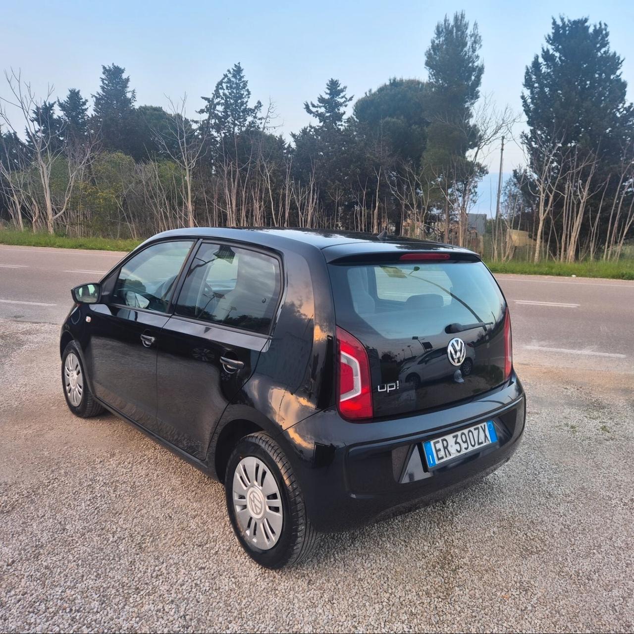 Volkswagen Up 1.0 Benzina 2013