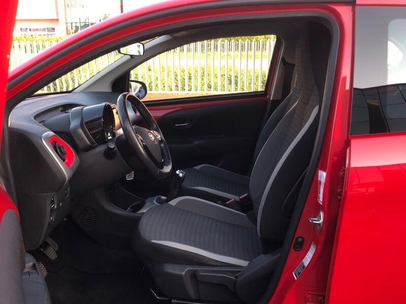 Toyota Aygo 1.0 VVT-i x-play