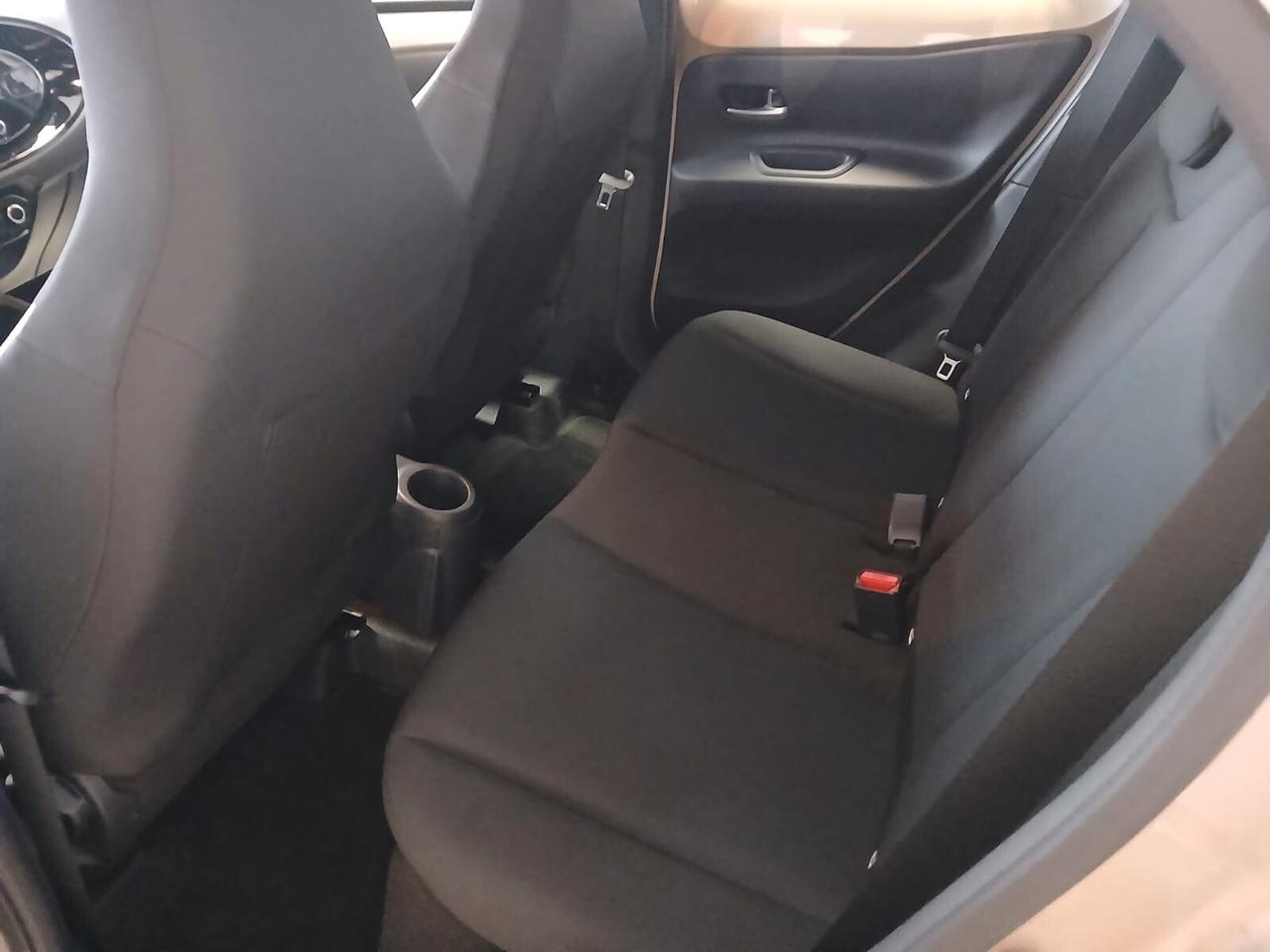 Toyota Aygo X 1.0 VVT-i 72 CV 5 porte Trend