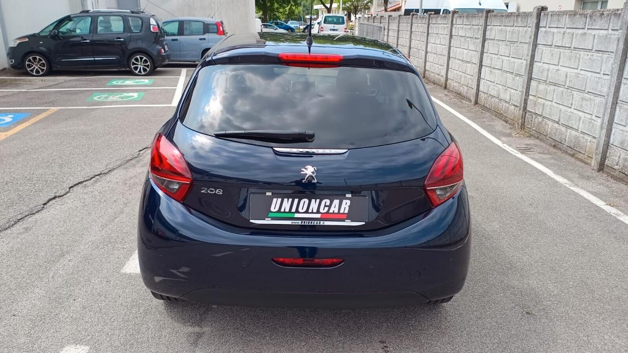 Peugeot 208 PureTech 82 5 porte Allure