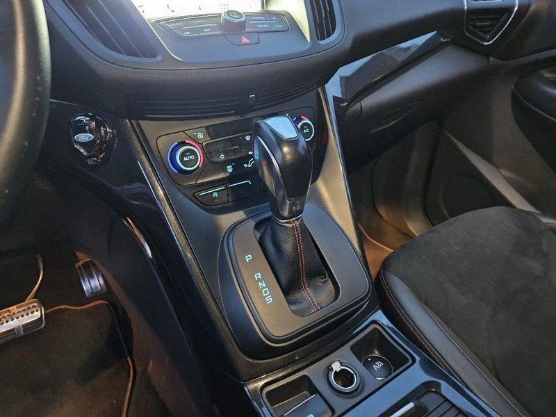 Ford Kuga 2.0 TDCI 120 CV S&S 2WD Powershift ST-Line