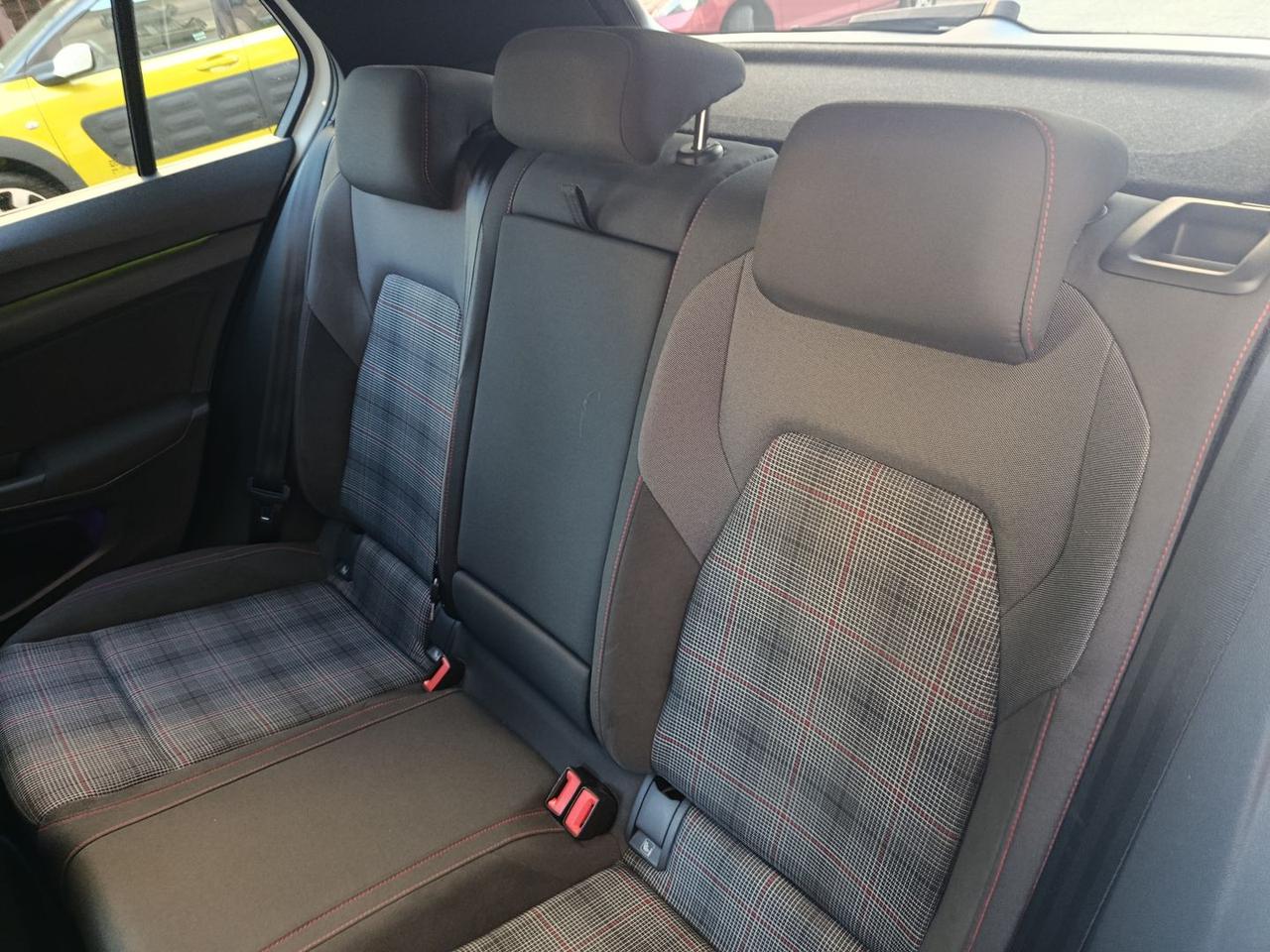 Volkswagen Golf Ultimate 2.0 TSI GTI #10337