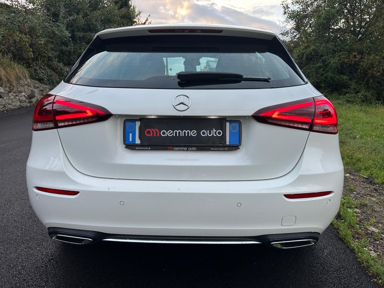 Mercedes-benz A 180 Automatic Sport - 2022