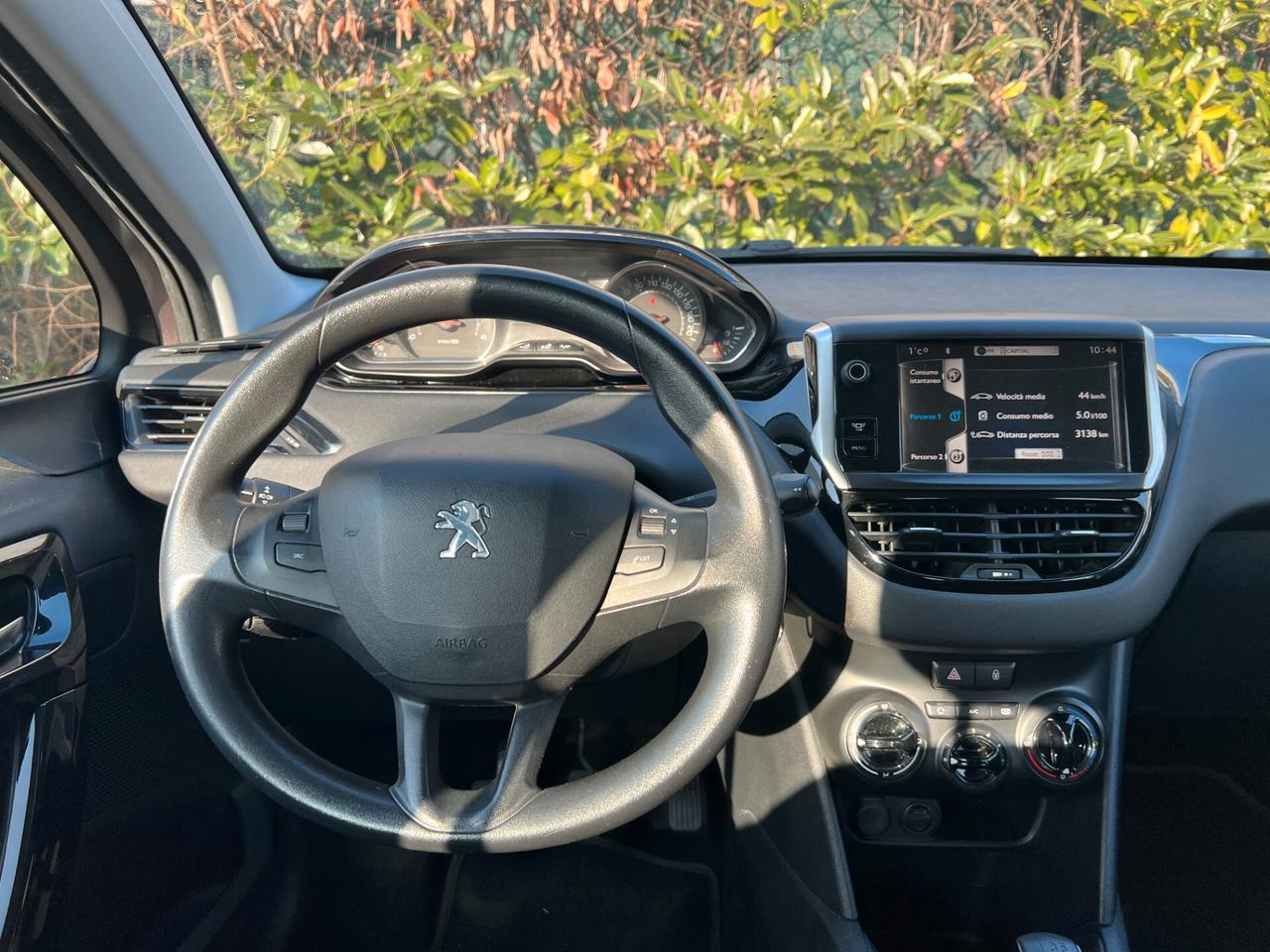 Peugeot 208 1.4 HDi 68 CV 5 porte