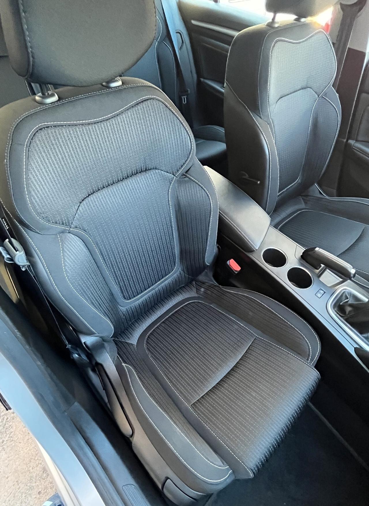 Renault Megane Mégane Sporter Blue dCi 115 CV Duel2 OK Neopatentati