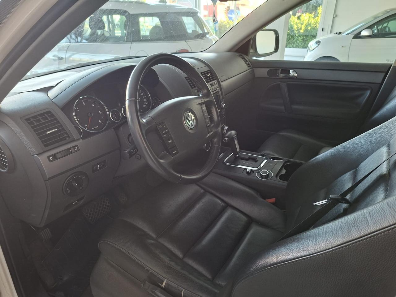 Volkswagen Touareg 2.5 R5 TDI DPF tiptronic Exclusive