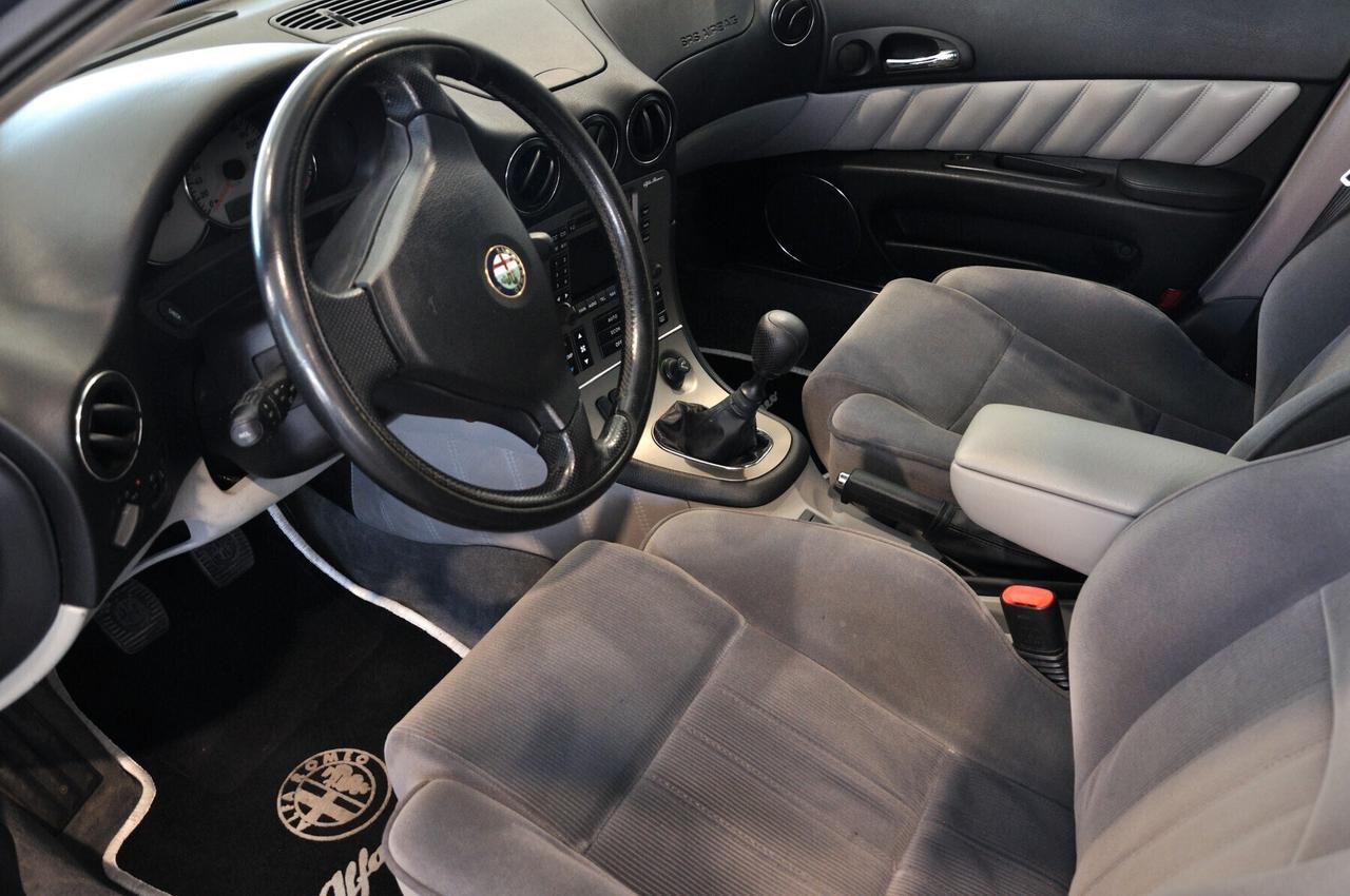 Alfa Romeo 166 2.0i V6 turbo cat Super CRS a libretto