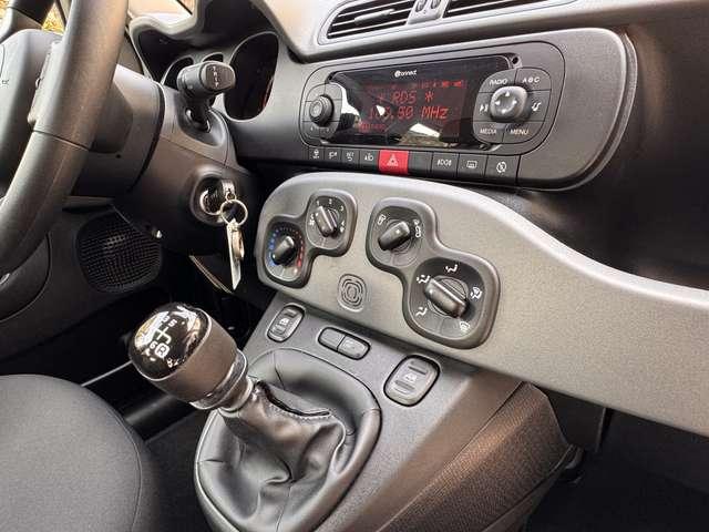Fiat Panda 1.0 City Cross Hybrid* Bluetooth* sensori di*