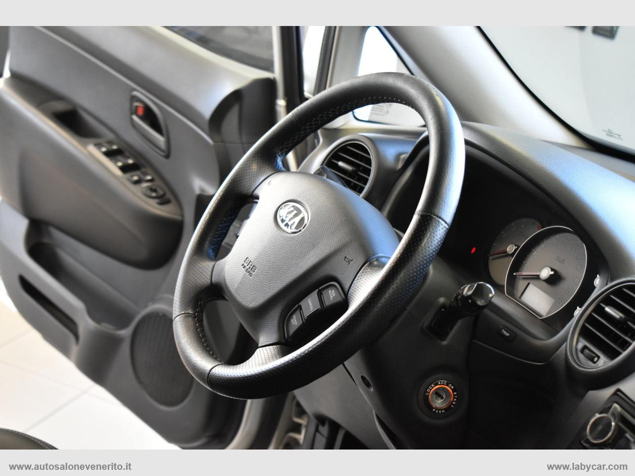 KIA Carens 2.0 16V CRDi VGT EX Class