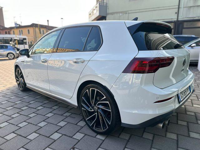 VOLKSWAGEN Golf 2.0 TDI DSG GTD