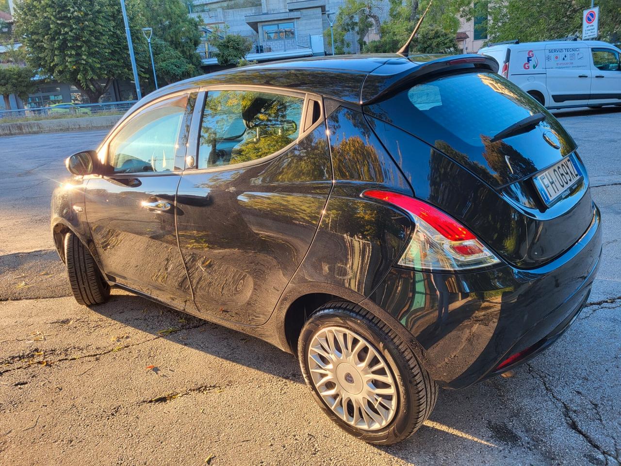 Lancia Ypsilon 1.2 GPL-5 POSTI-23 EURO KM 370!!!UNICO PROPRIETARIO