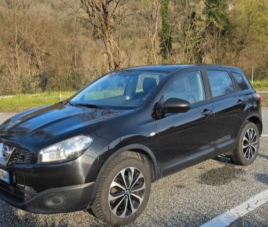 Nissan Qashqai 1.5 dCi DPF Tekna