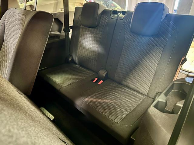 VOLKSWAGEN Tiguan Allspace 2.0 TDI SCR DSG 7 POSTI UNIPRO