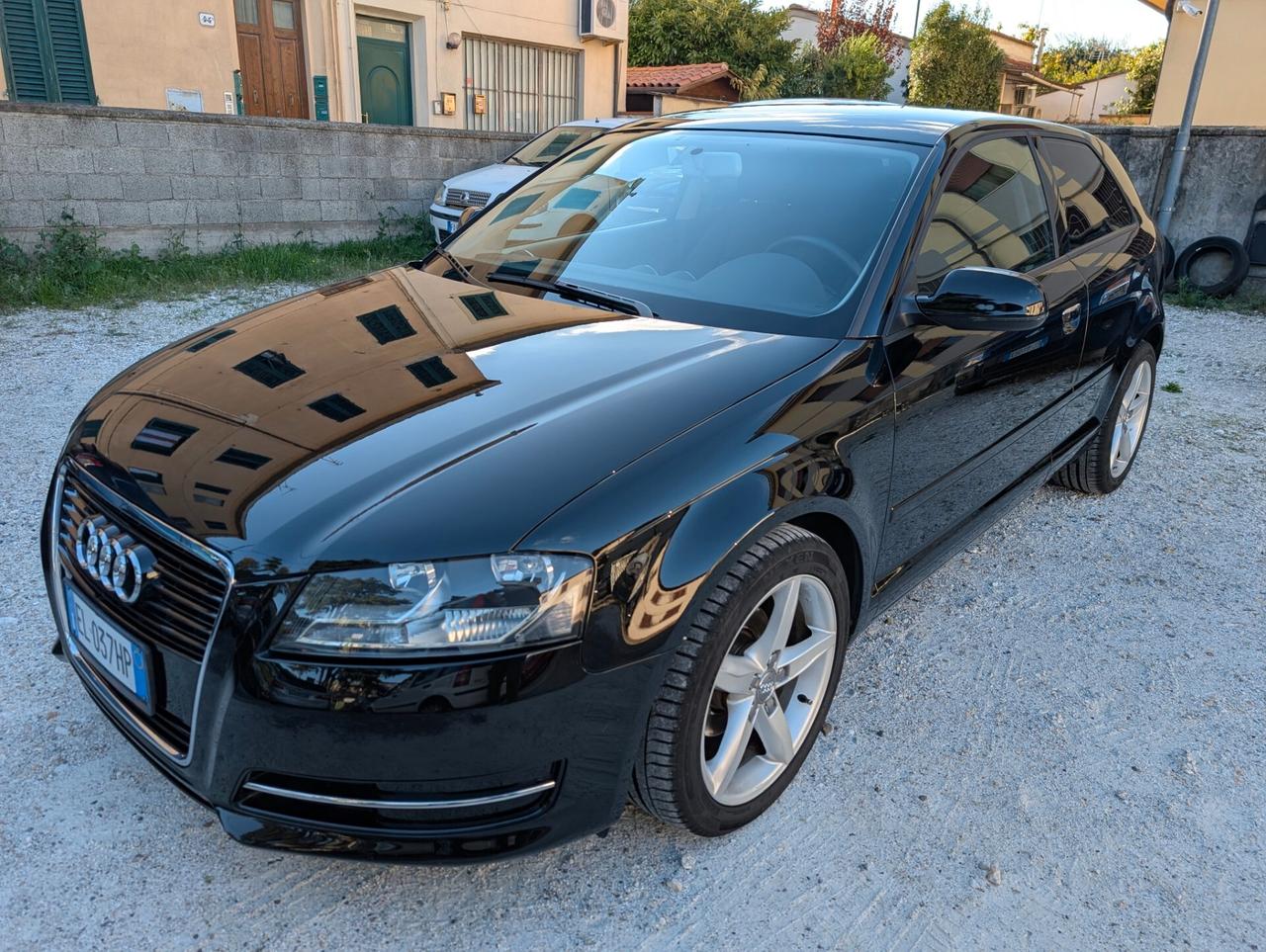 Audi A3 1.6 TDI 105 CV CR Attraction TENUTA BENISSIMO SOLO KM 117000