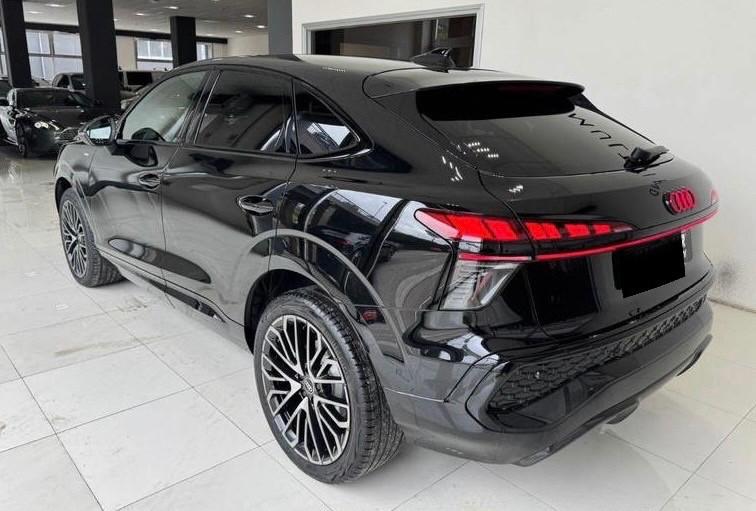 Audi Q3 SPB TDI 110 kW S tronic Line edition