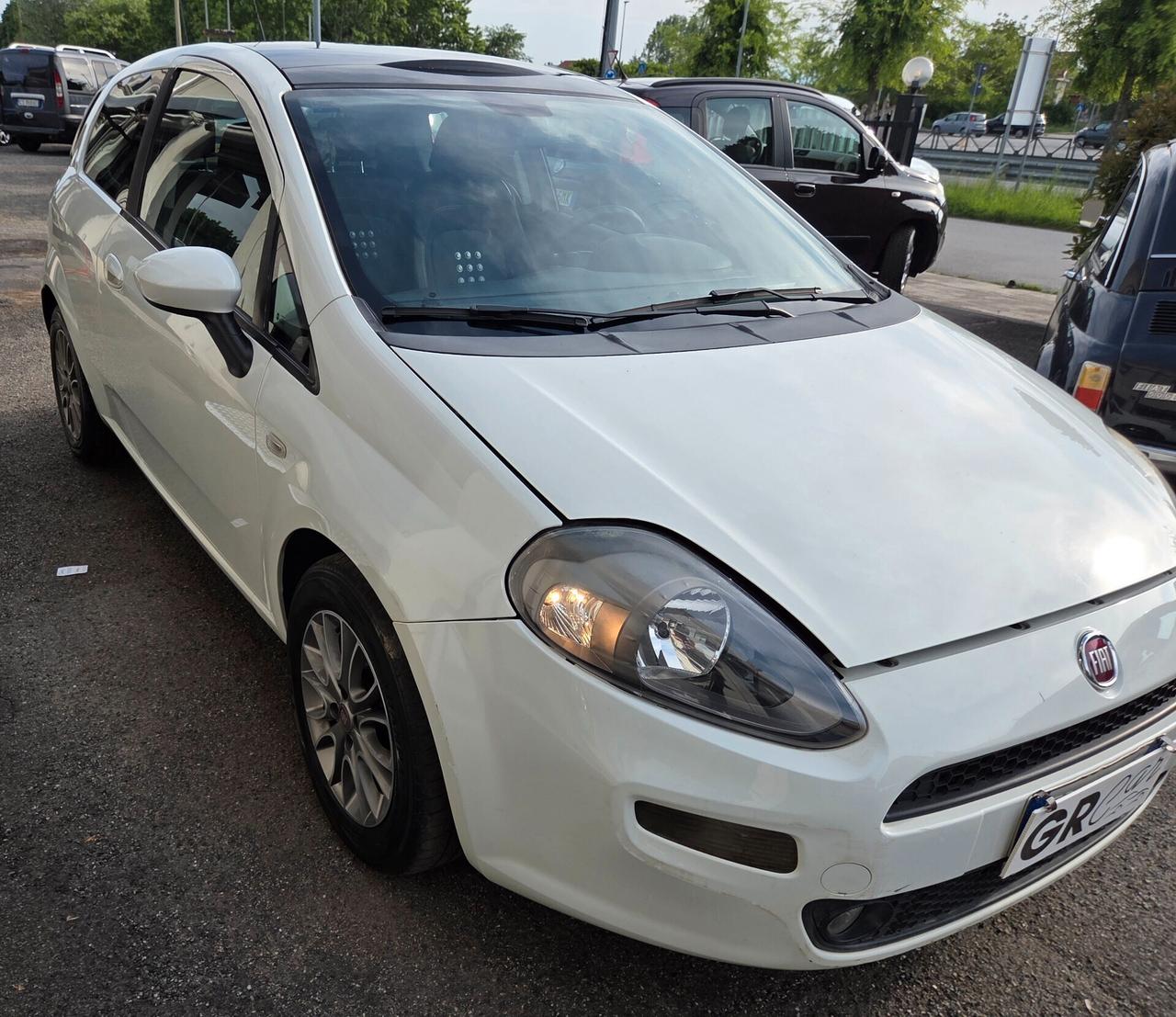 Fiat Punto 1.3 MJT II 75 CV 3 porte Lounge