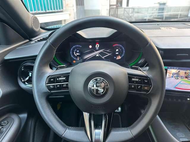 Alfa Romeo Junior 1.2 Hybrid Speciale 145cv edct6 + Matrix + Ricarica Wireless